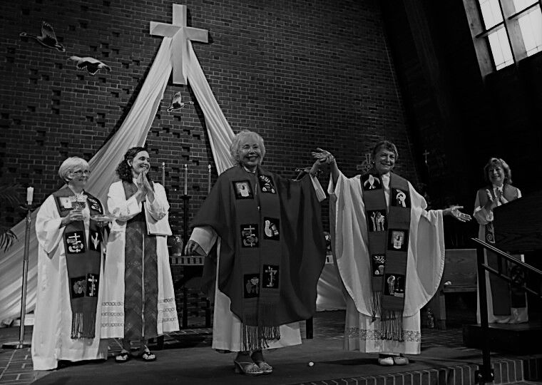 1996 - Female priests ordained BnW